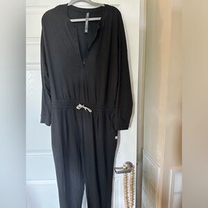 Vuori black jumpsuit